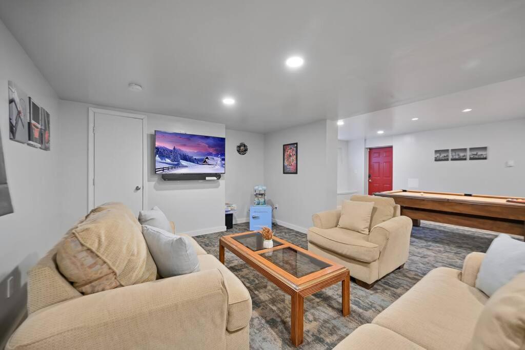 Poconos Peaceful Retreat - Families & Large Groups Villa Tobyhanna Exteriör bild